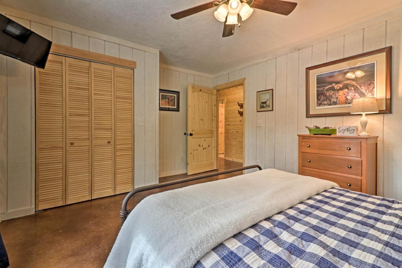 Peaceful Family Cabin On 10 Acres With Game Room! Heflin Экстерьер фото
